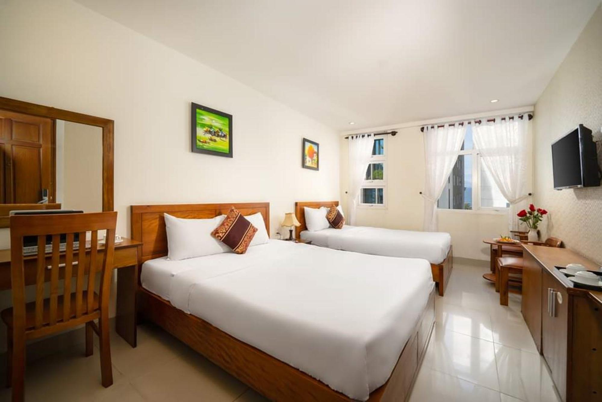 Twilight Beach Hotel Đà Nẵng Exterior foto